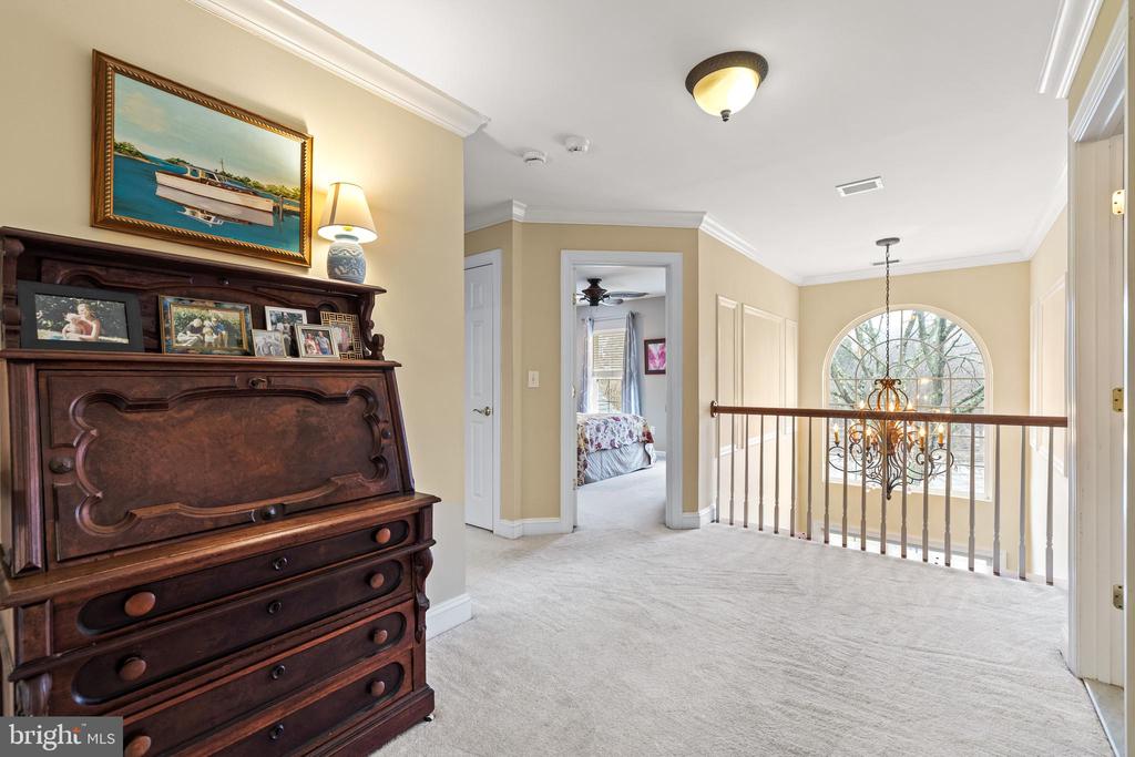 8128 CRIMSON COURT