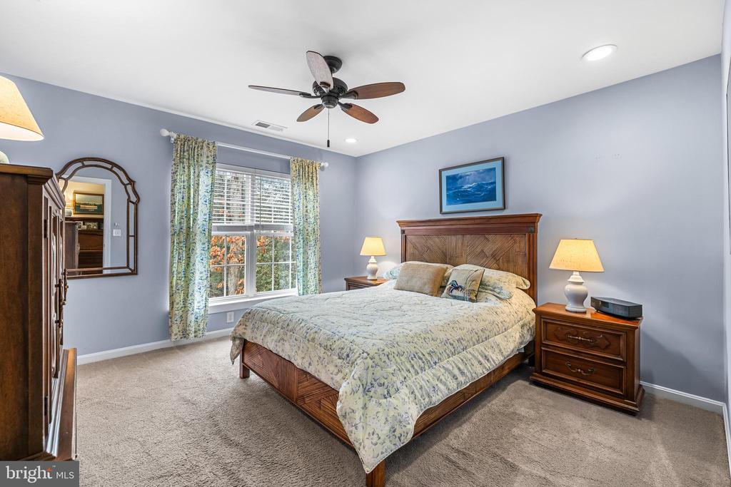 8128 CRIMSON COURT