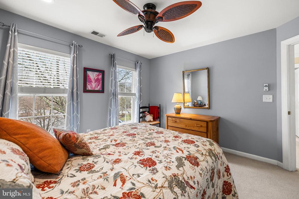 8128 CRIMSON COURT