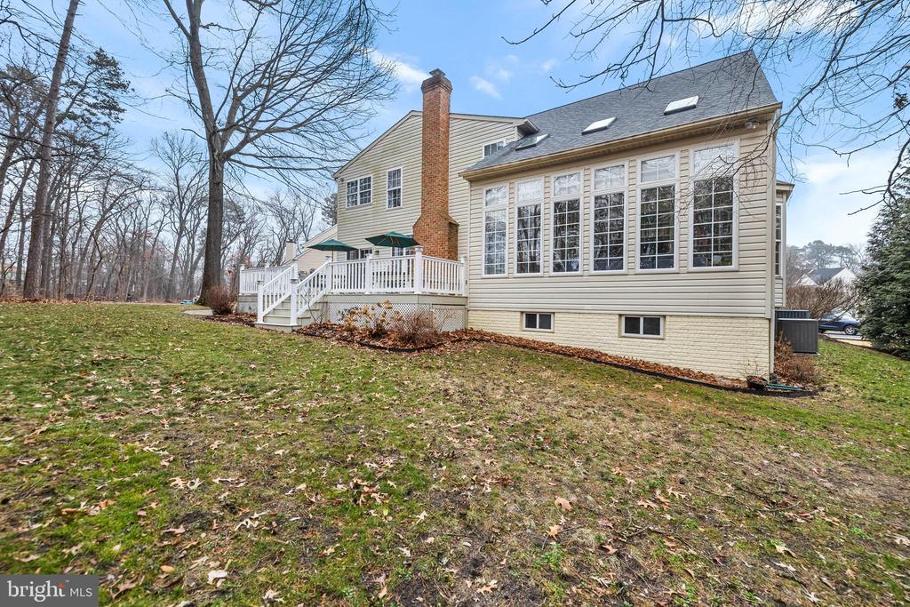8128 CRIMSON COURT
