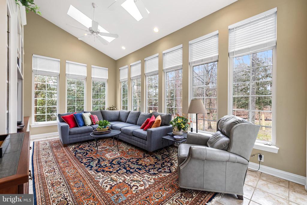 8128 CRIMSON COURT