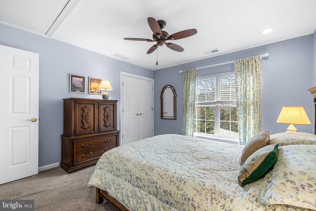 8128 CRIMSON COURT