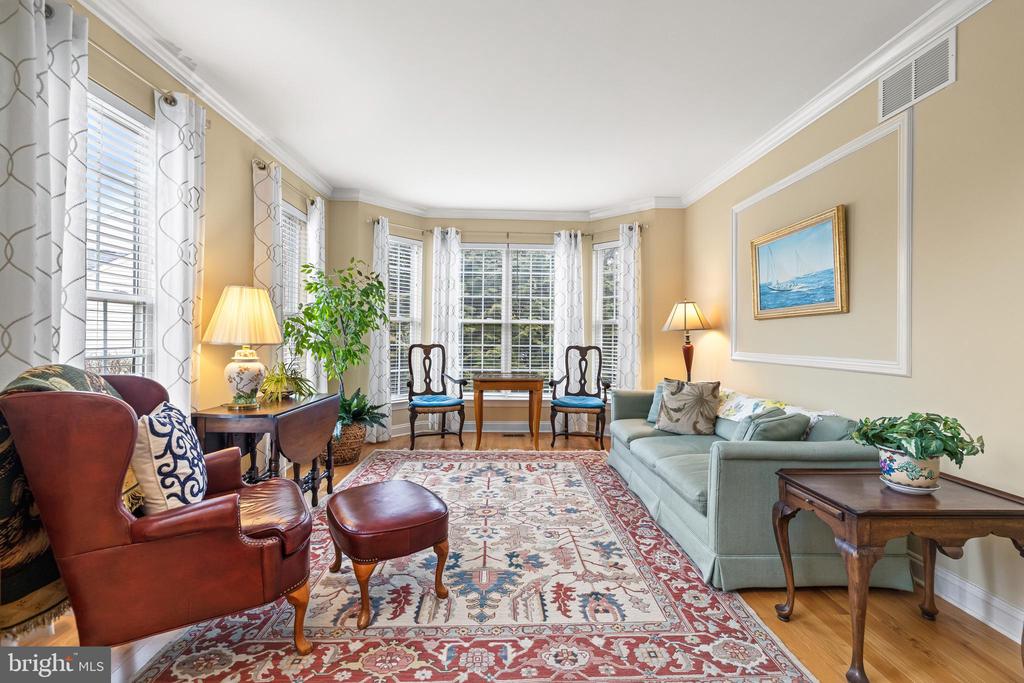 8128 CRIMSON COURT