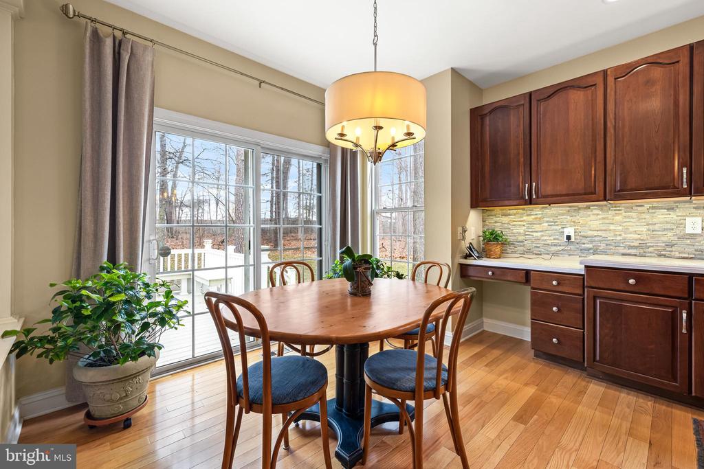 8128 CRIMSON COURT