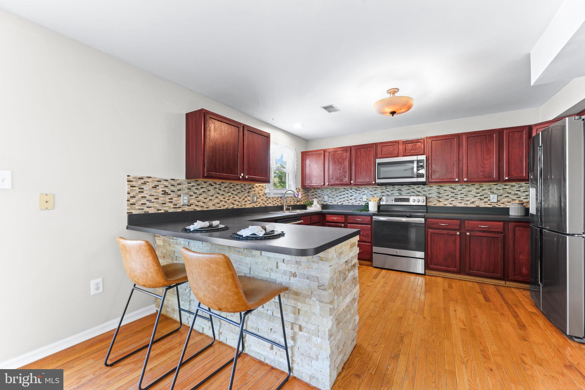 724 214TH STREET
