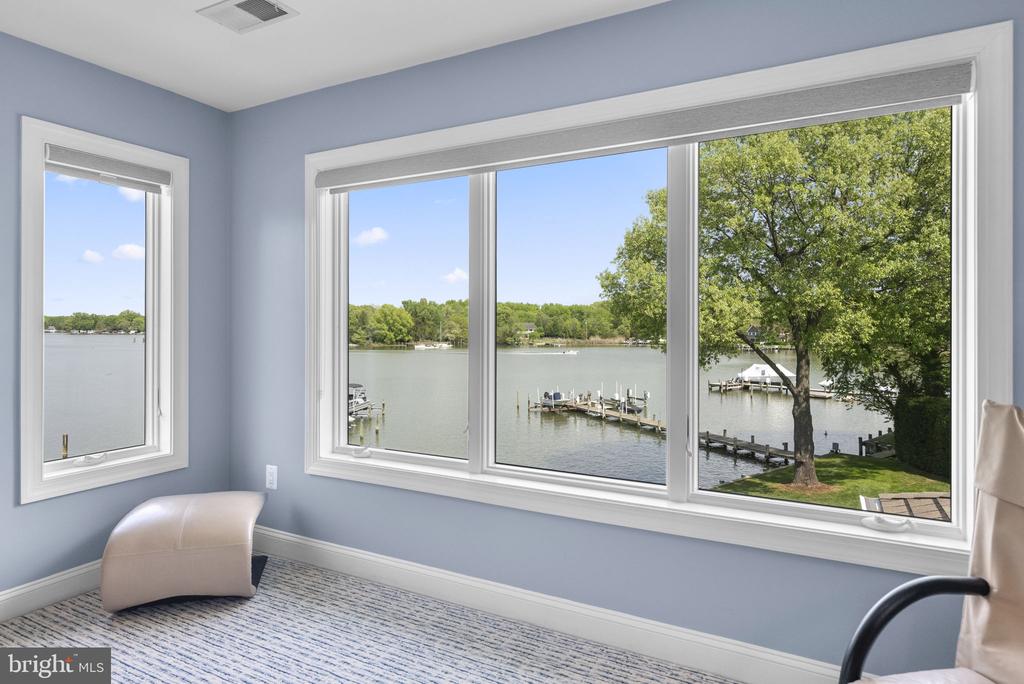 1125 CHERRY POINT ROAD