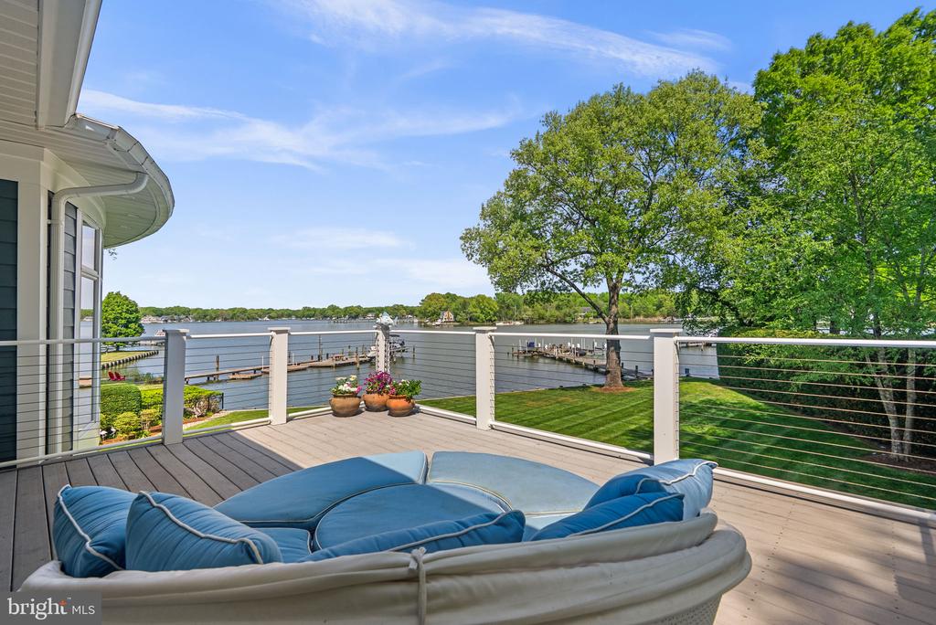 1125 CHERRY POINT ROAD