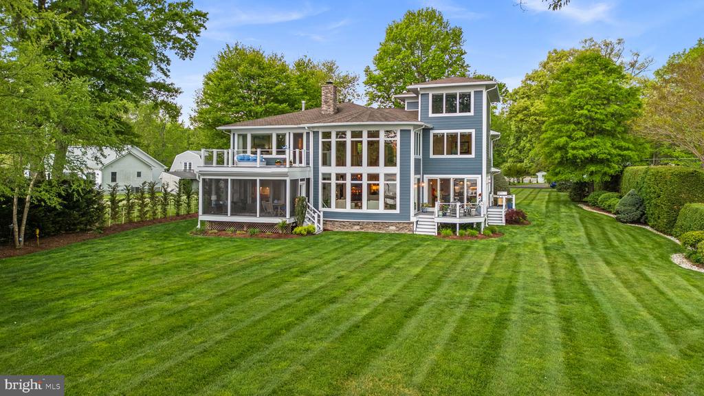 1125 CHERRY POINT ROAD
