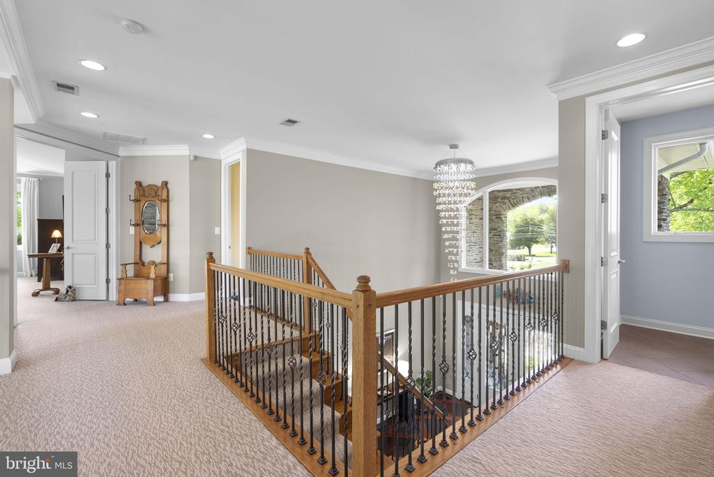 1125 CHERRY POINT ROAD