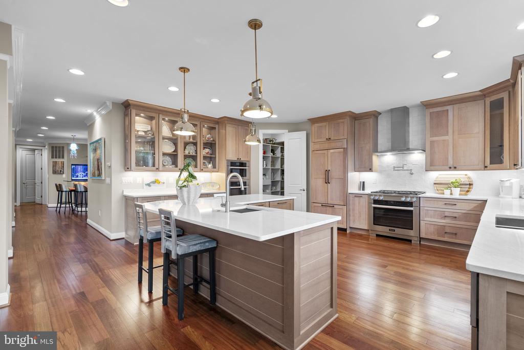 1125 CHERRY POINT ROAD