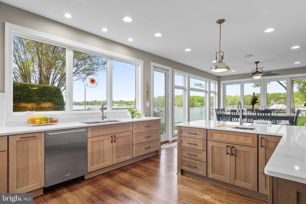 1125 CHERRY POINT ROAD