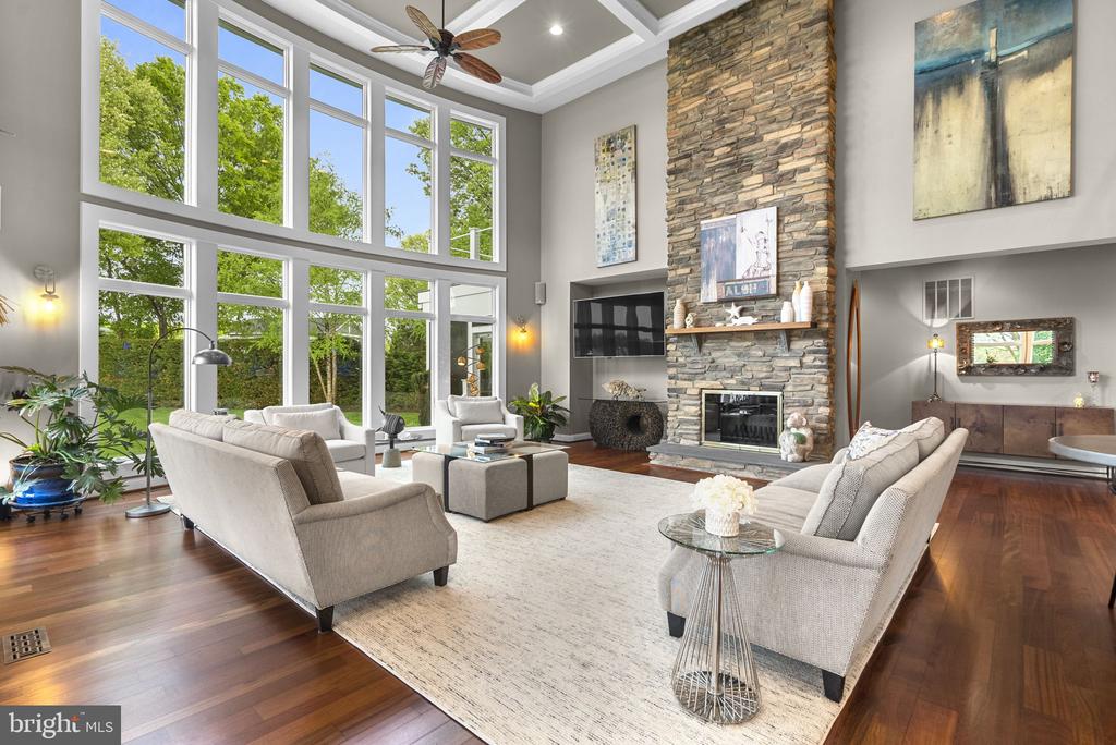 1125 CHERRY POINT ROAD