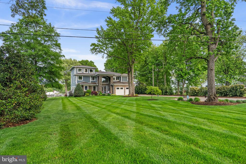 1125 CHERRY POINT ROAD