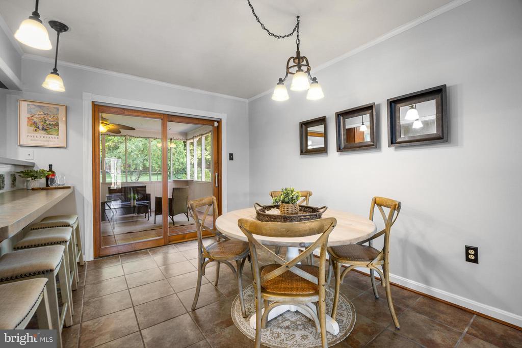 964 STAR COURT