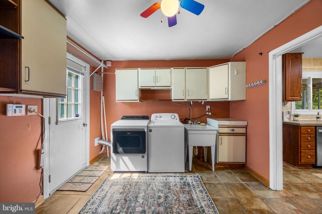 964 STAR COURT