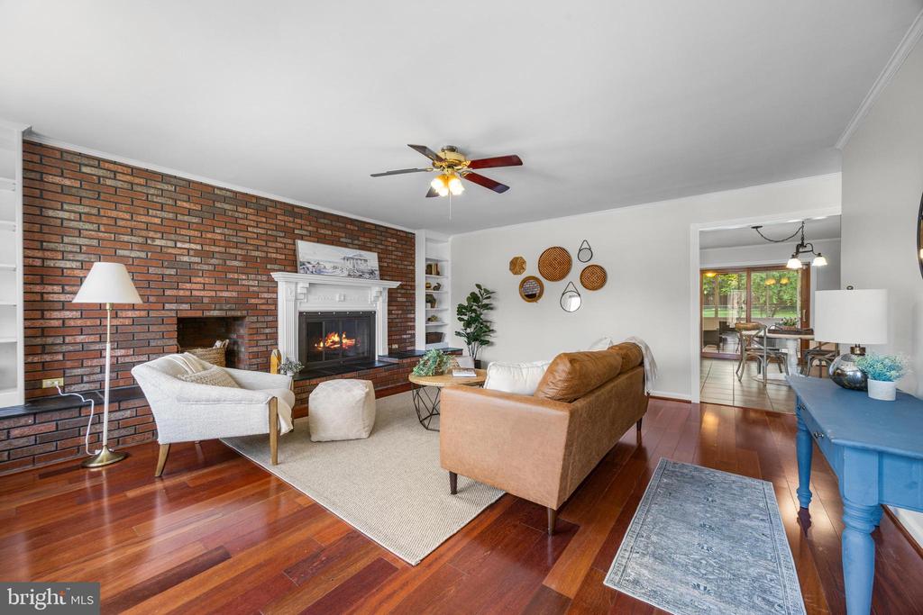 964 STAR COURT