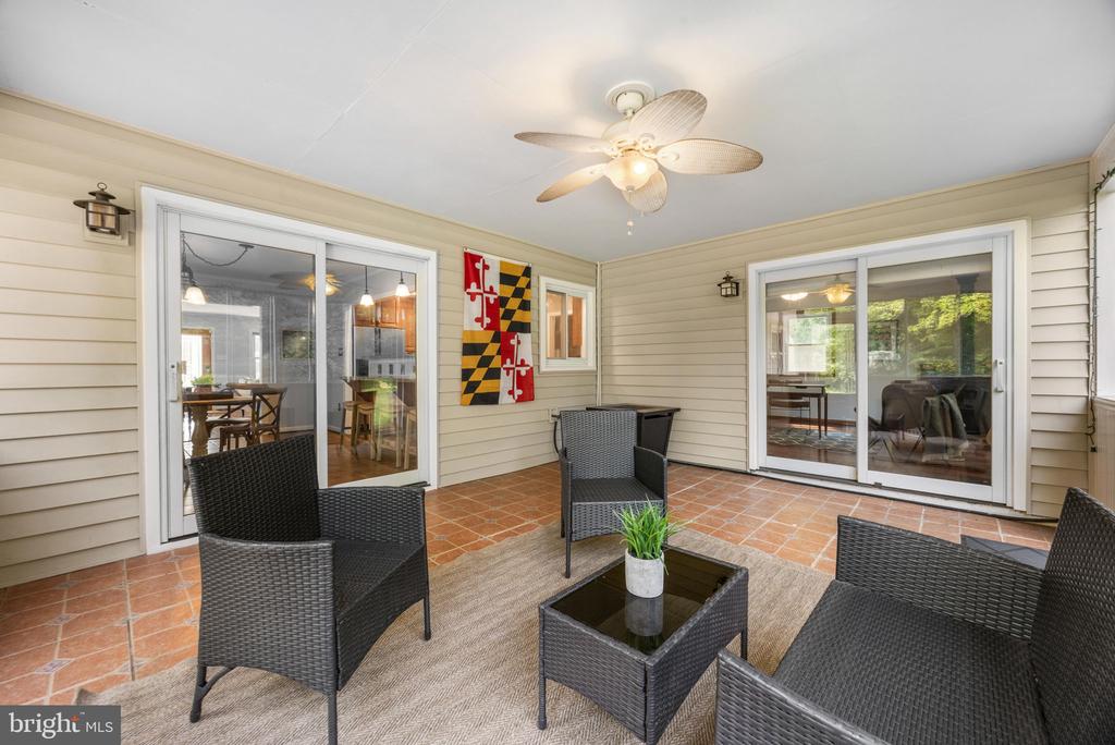 964 STAR COURT