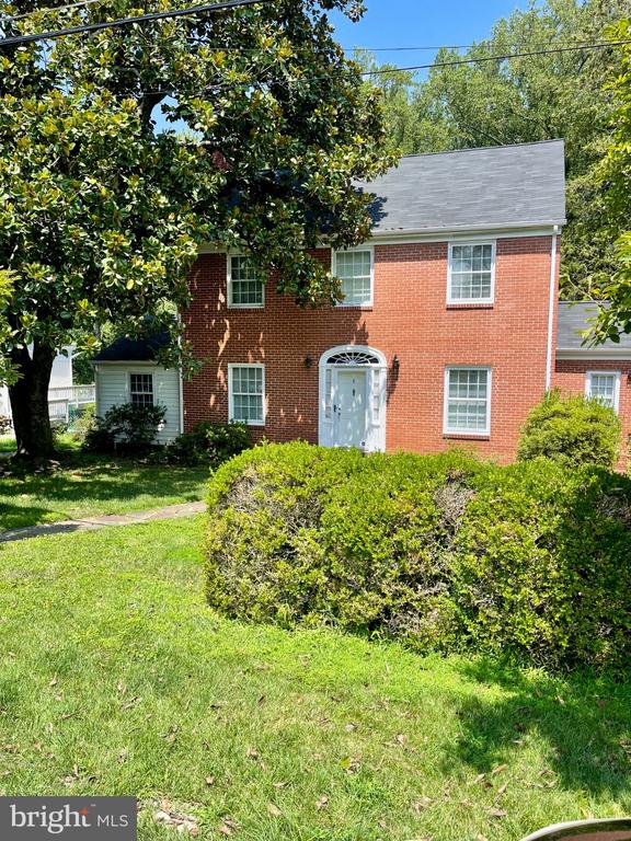 8 BRICE ROAD