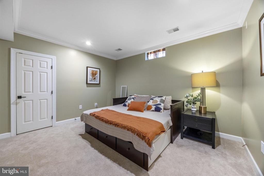 3430 RED ADMIRAL COURT