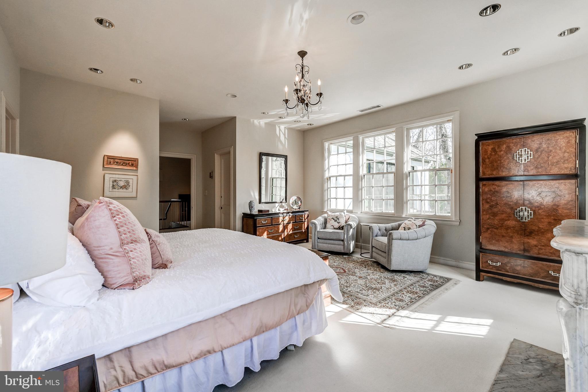 21 Blythewood Rd