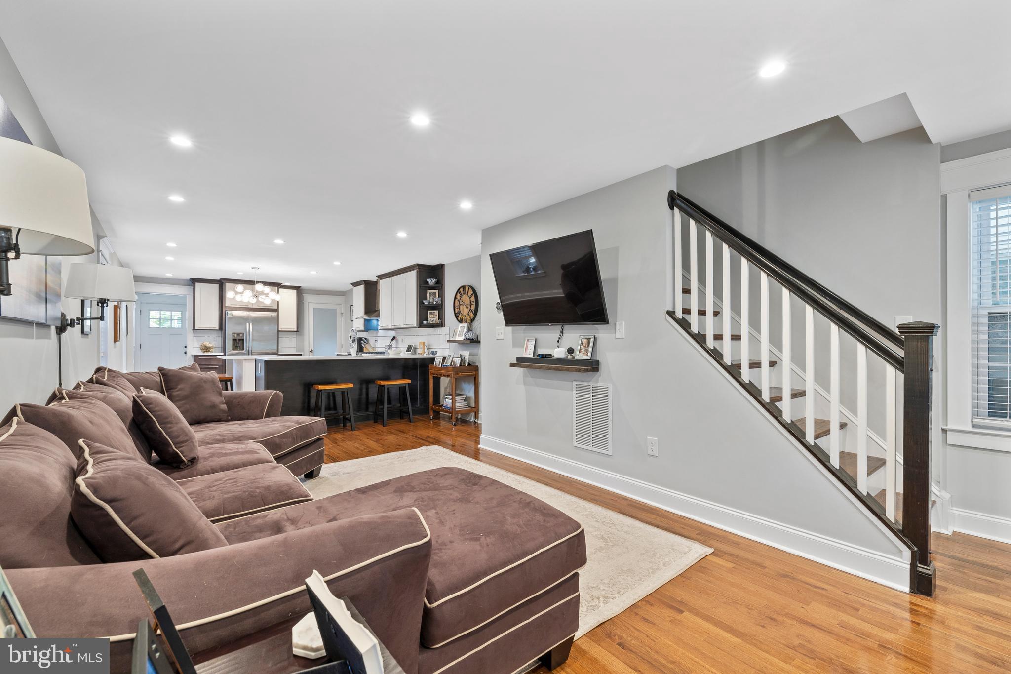 4511 Schenley ROAD