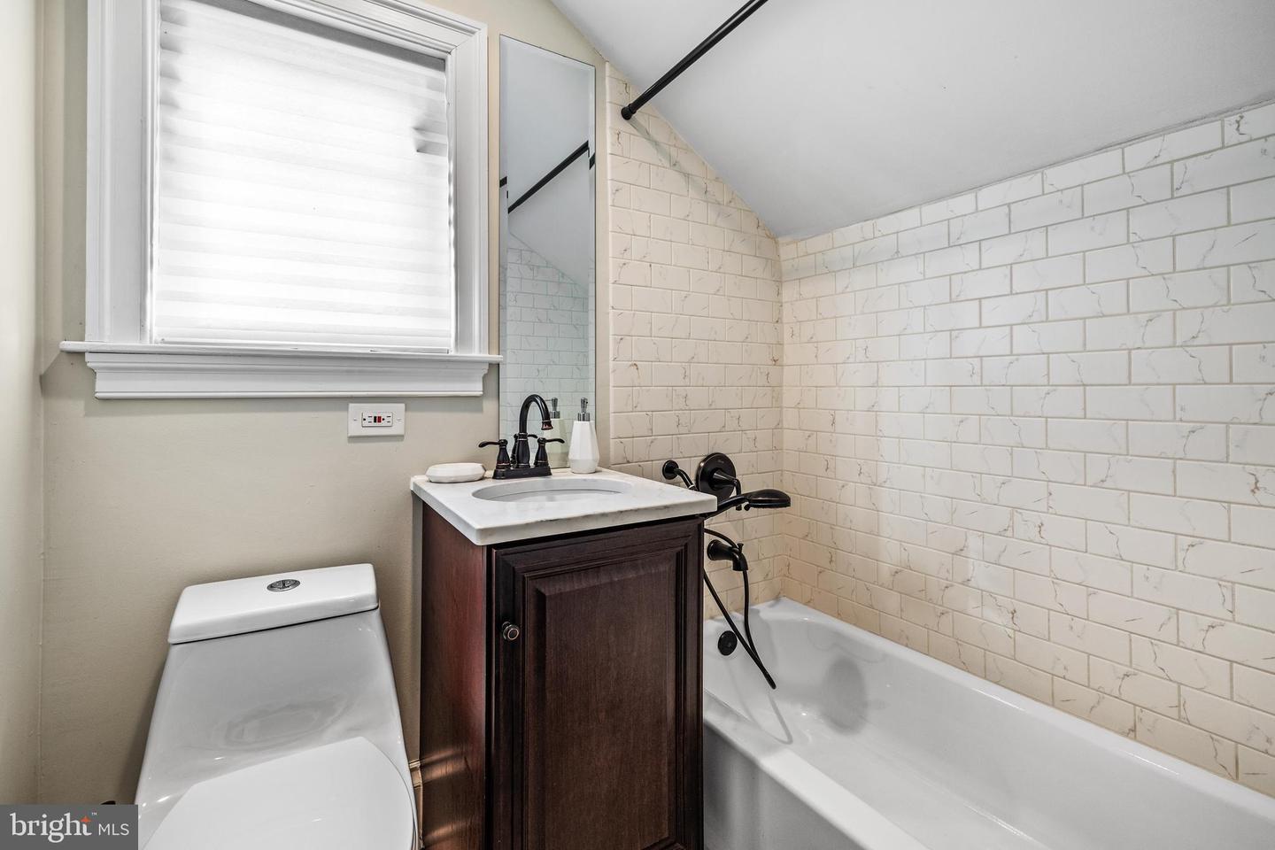 2 Saint Martins Rd