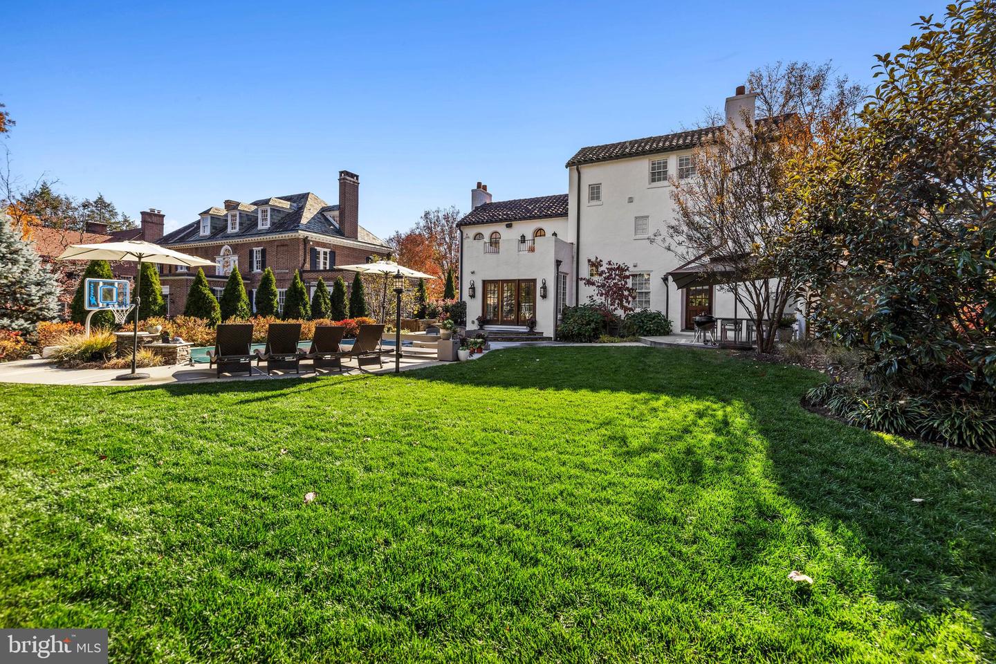 2 Saint Martins Rd