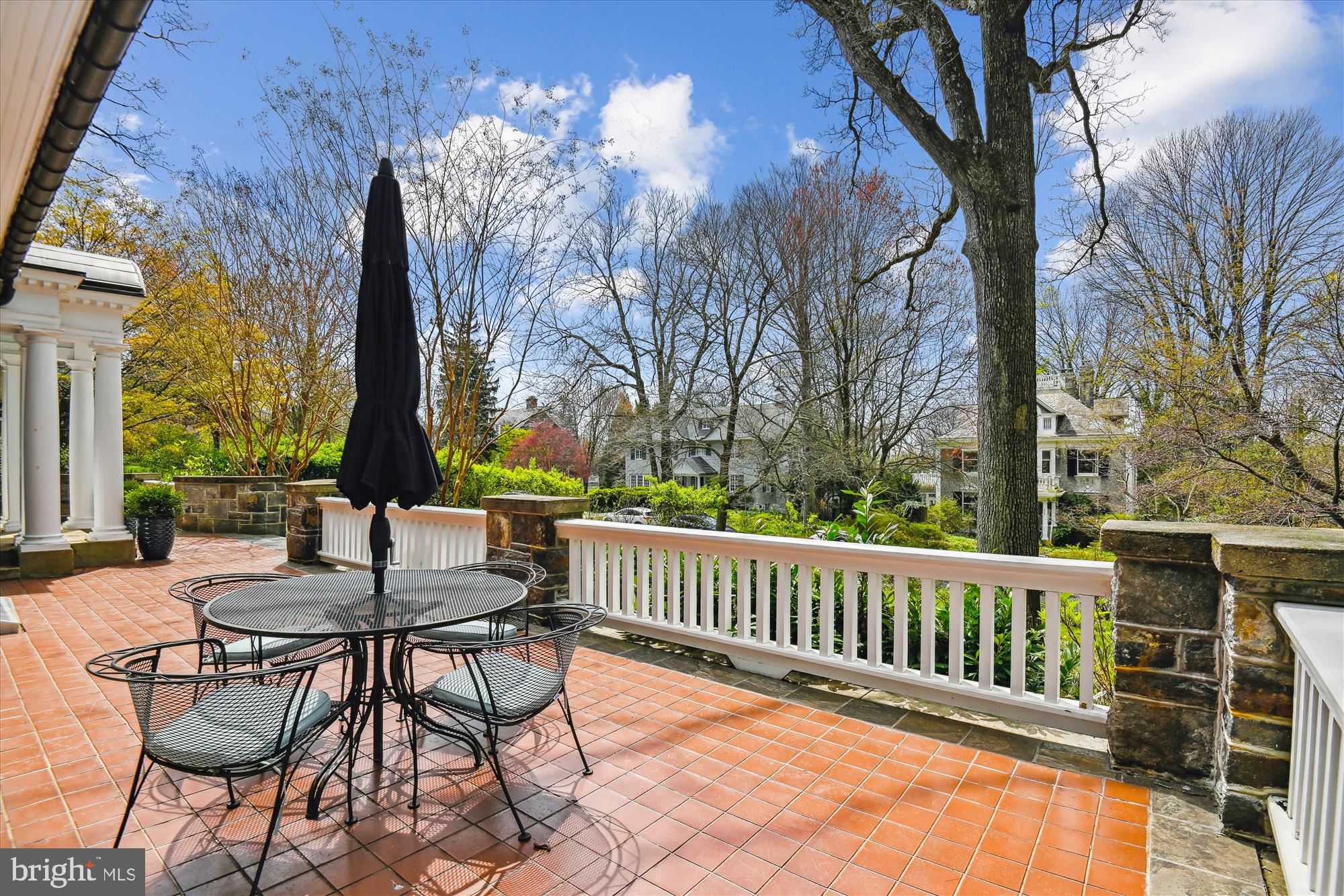 205 Ridgewood Rd
