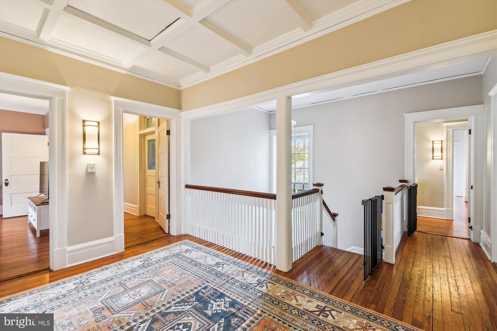 205 Ridgewood Rd