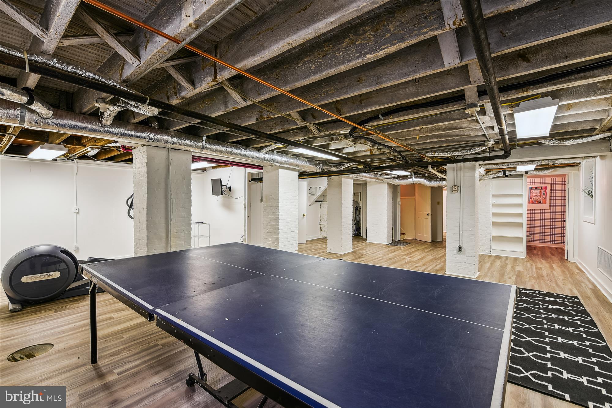 205 Ridgewood Rd