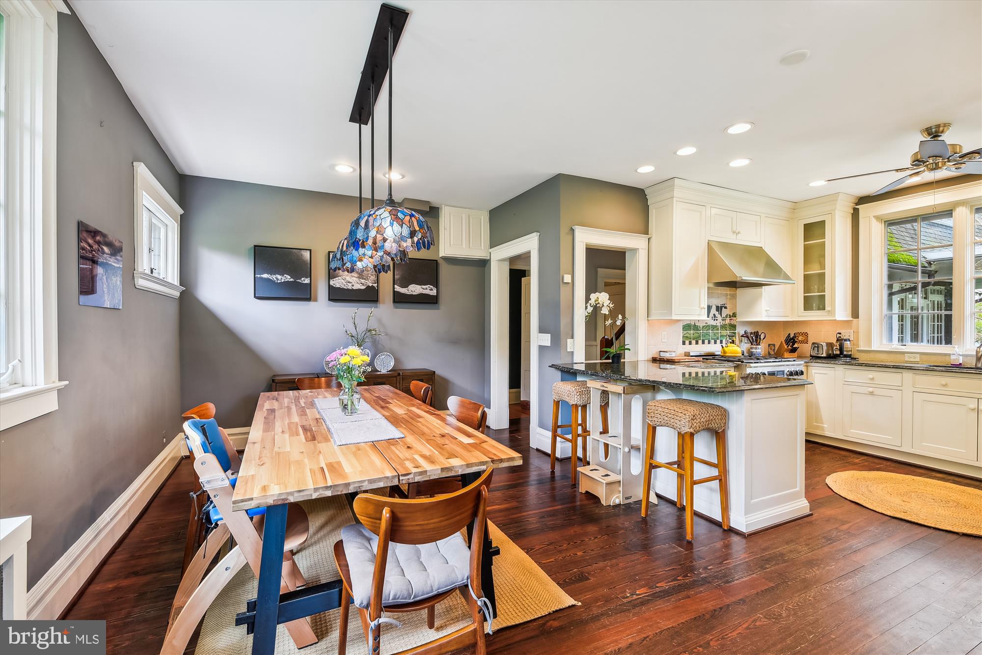 205 Ridgewood Rd