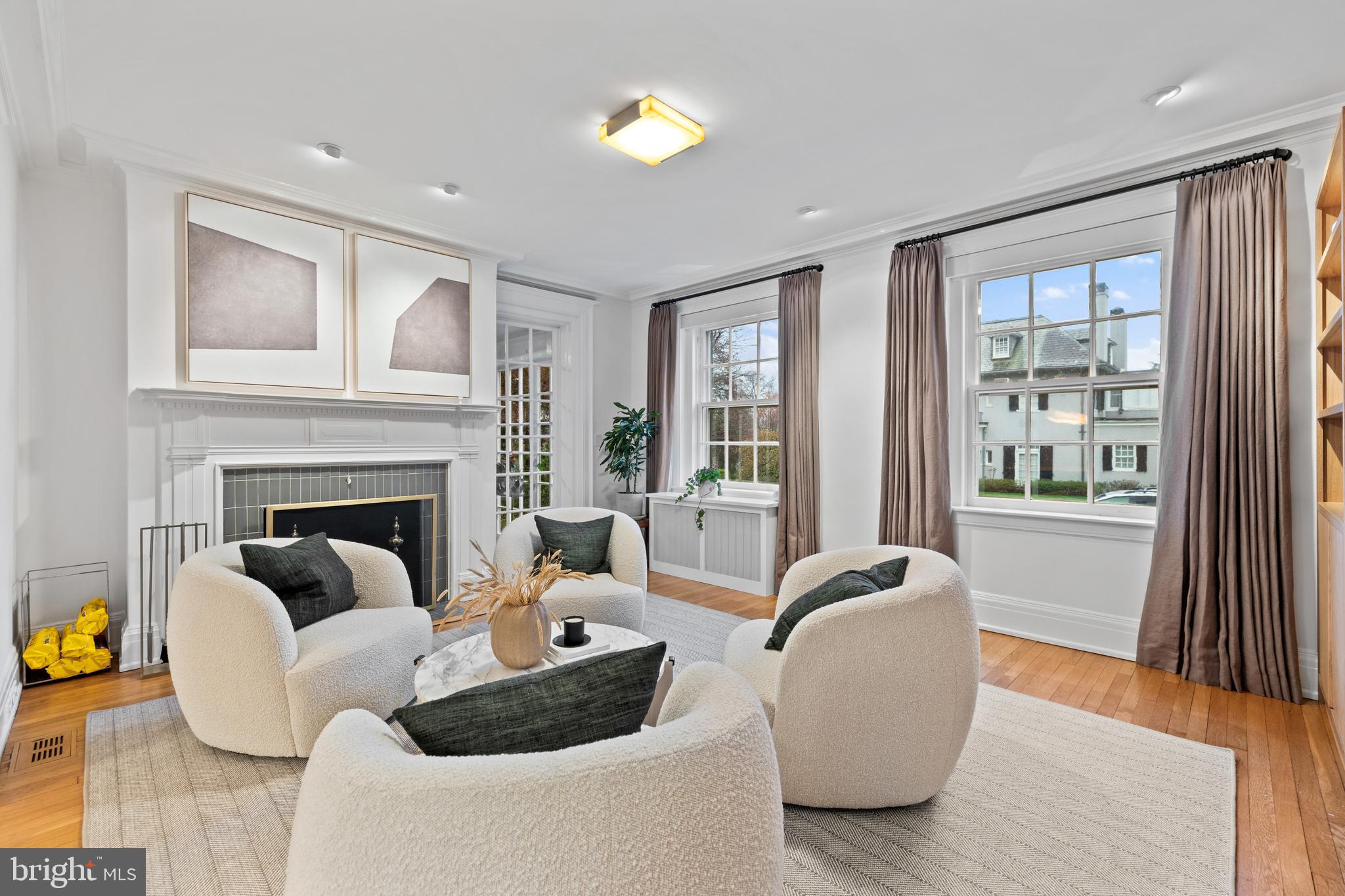 10 Whitfield Rd