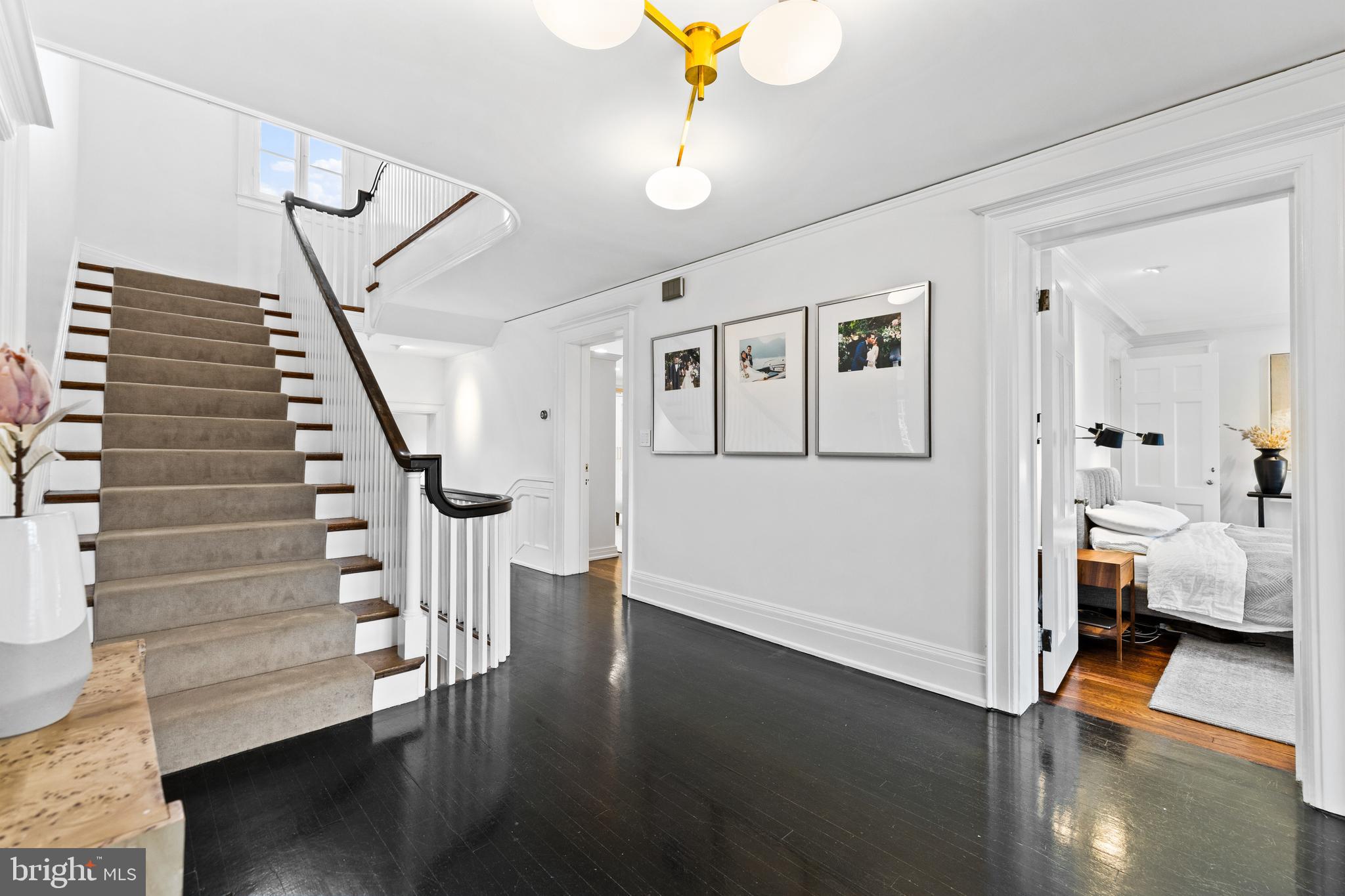 10 Whitfield Rd