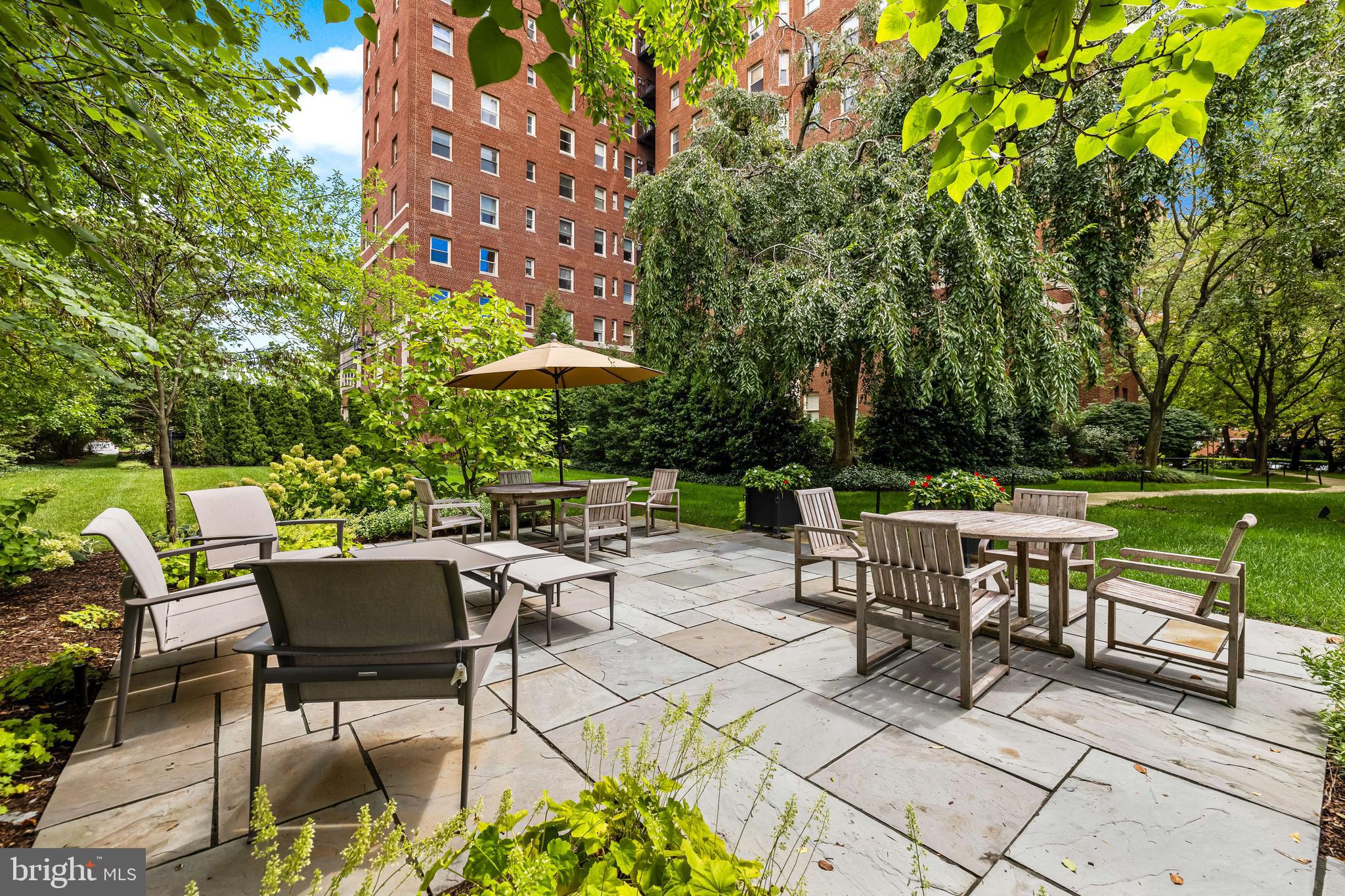 3908 N Charles St #601
