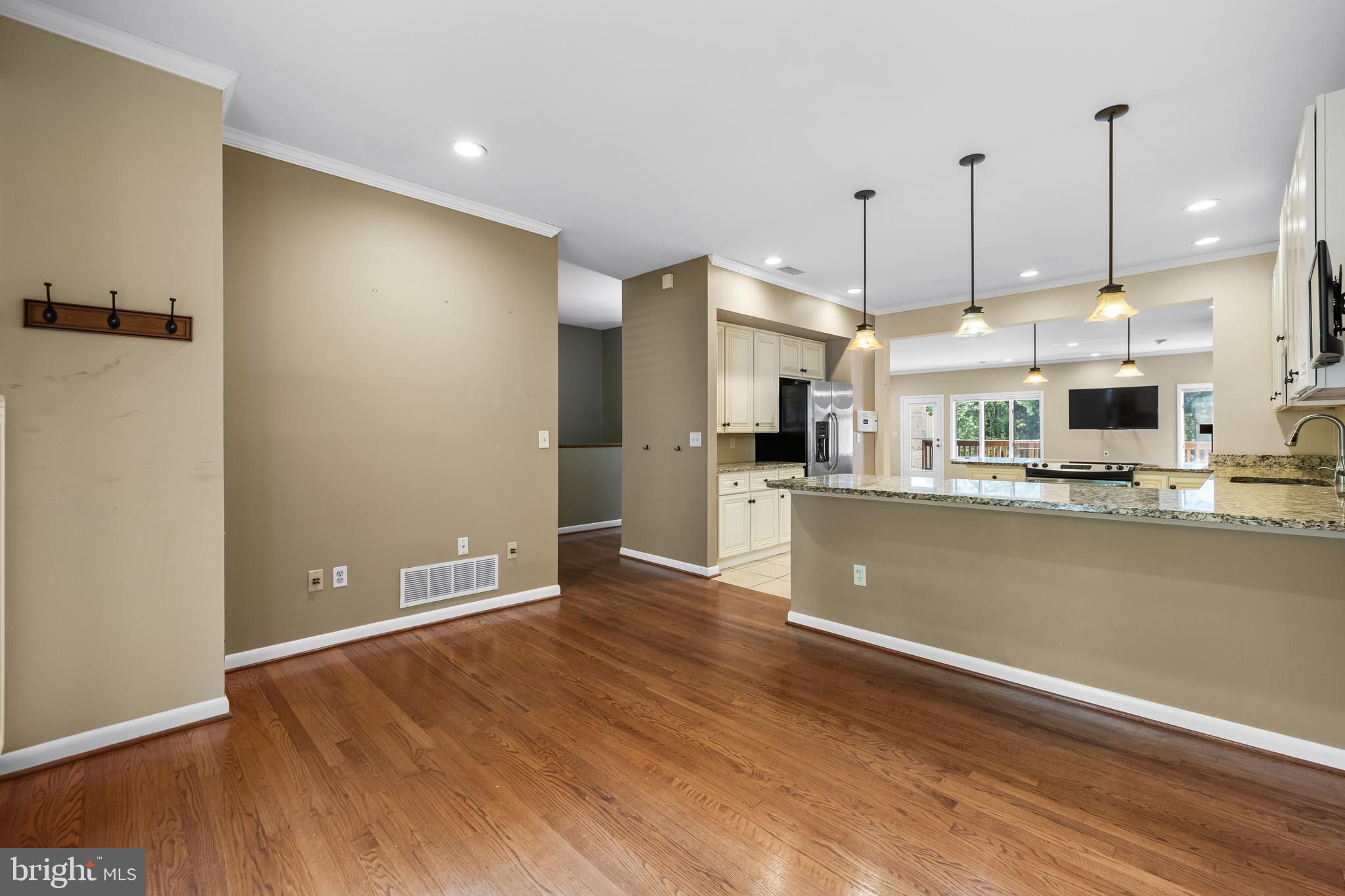 5702 Visitation Way