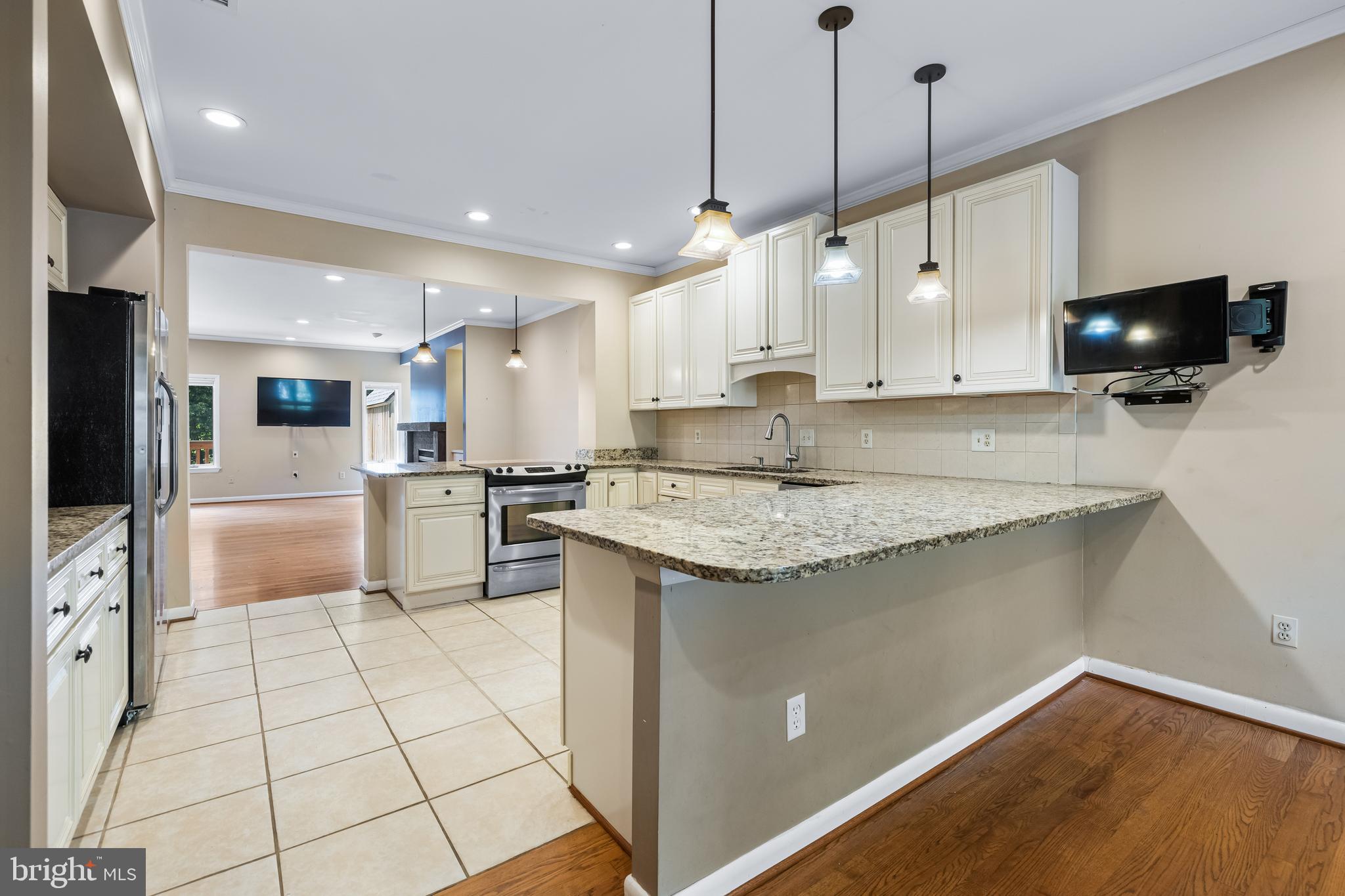 5702 Visitation Way