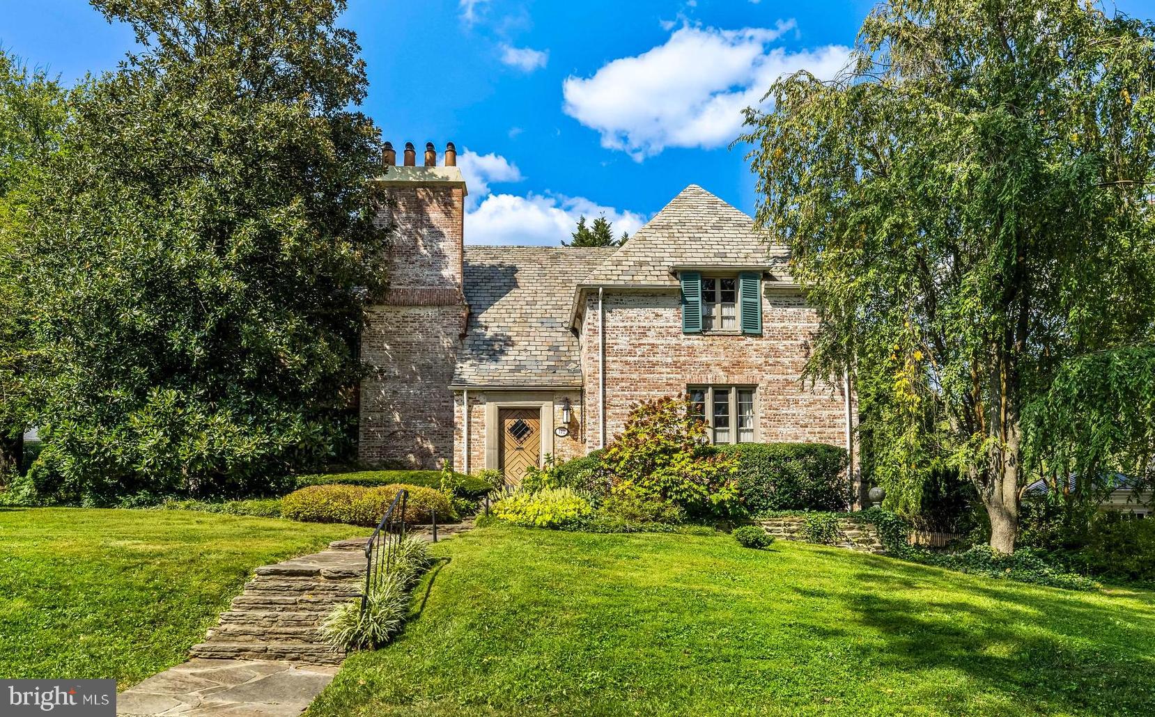 112 Saint Dunstans Rd