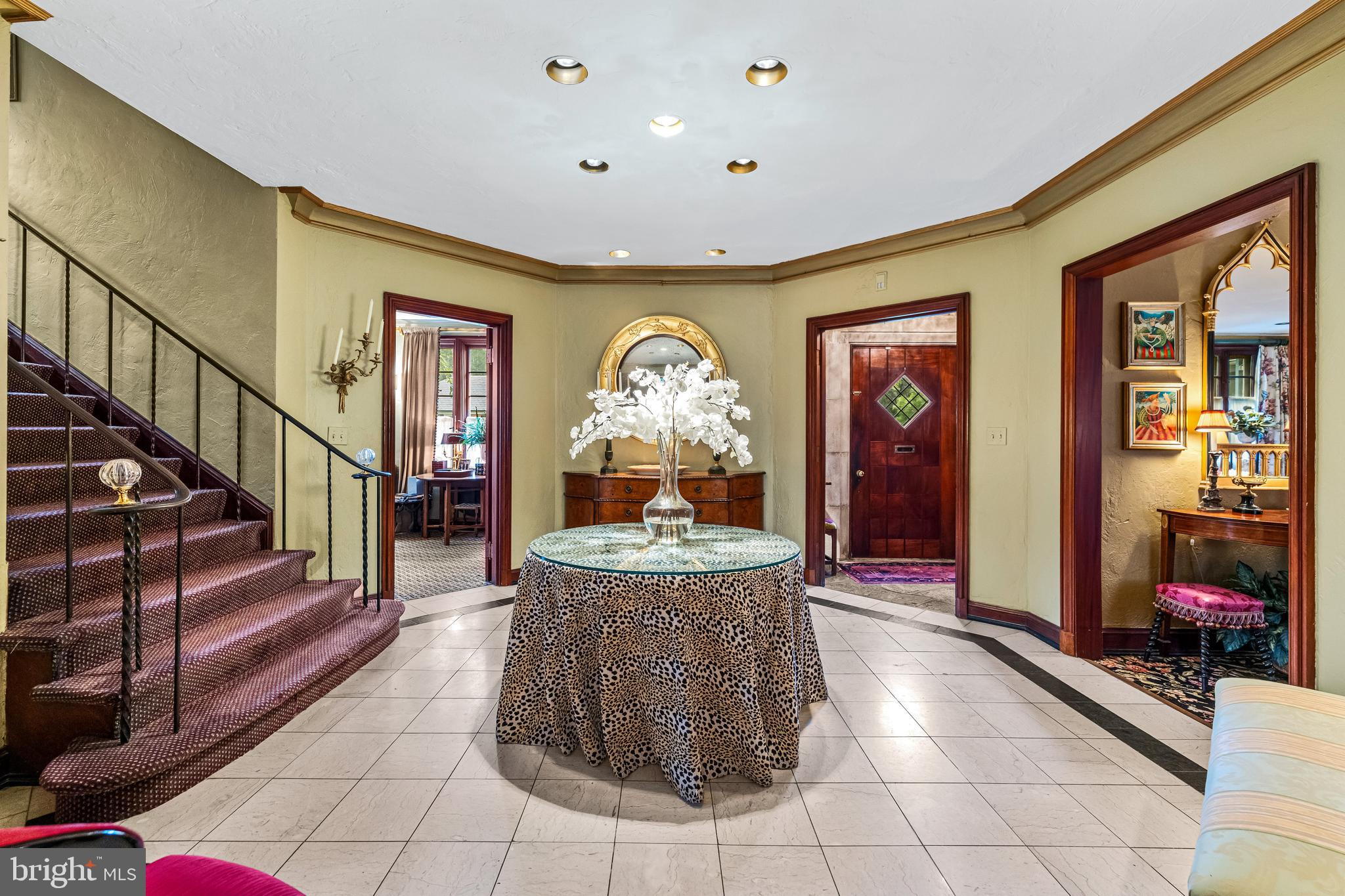 112 Saint Dunstans Rd