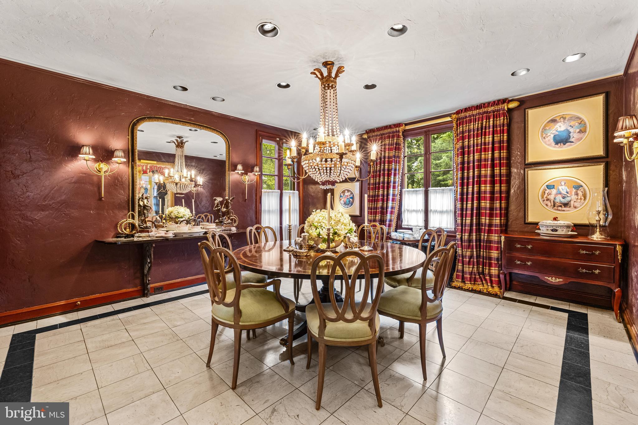 112 Saint Dunstans Rd