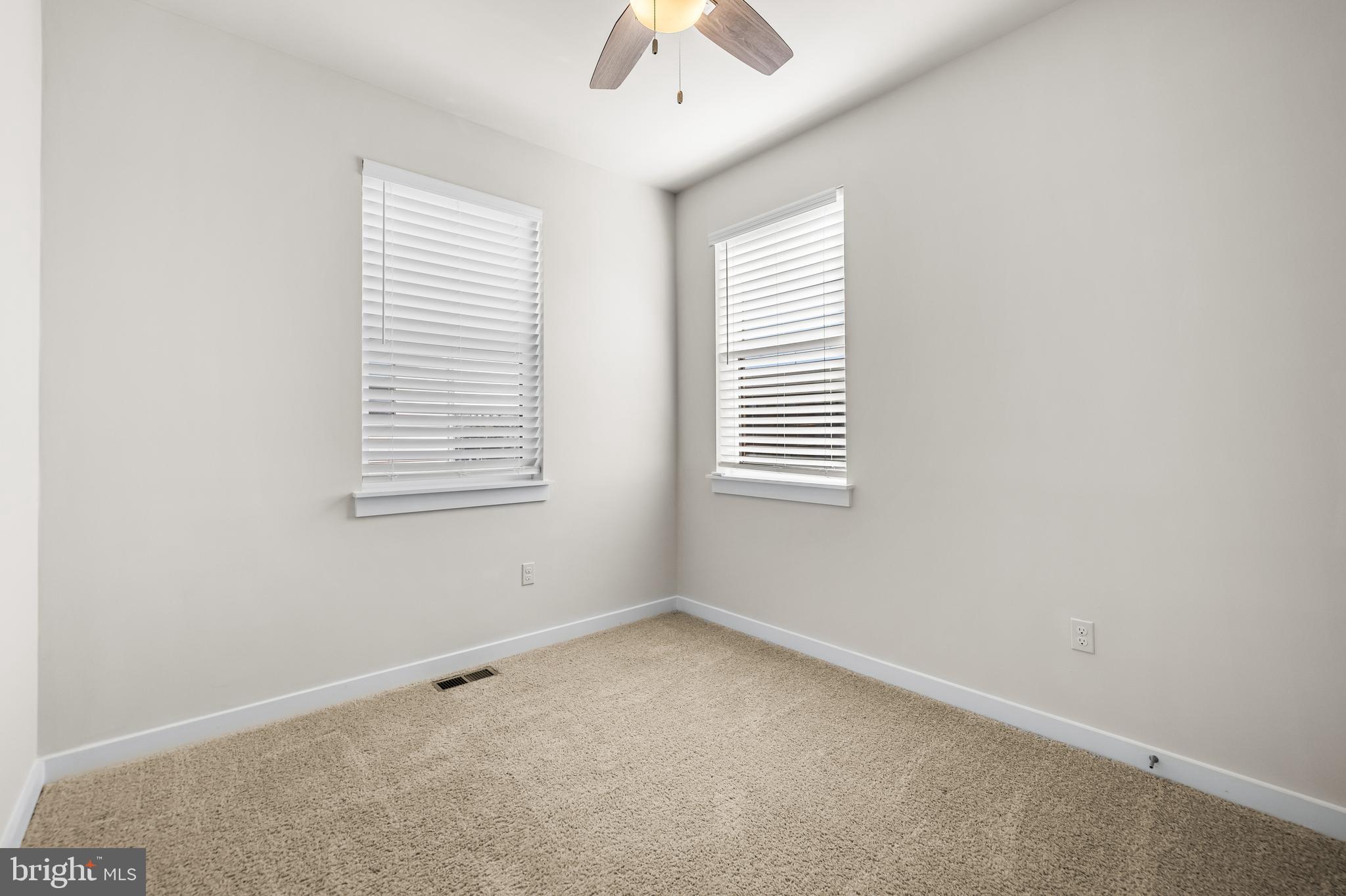 4300 Laplata Ave