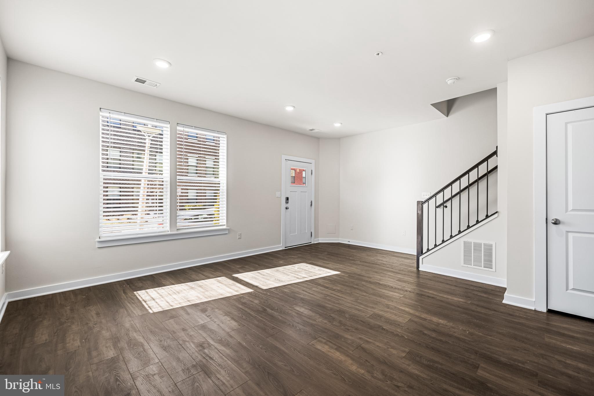 4300 Laplata Ave