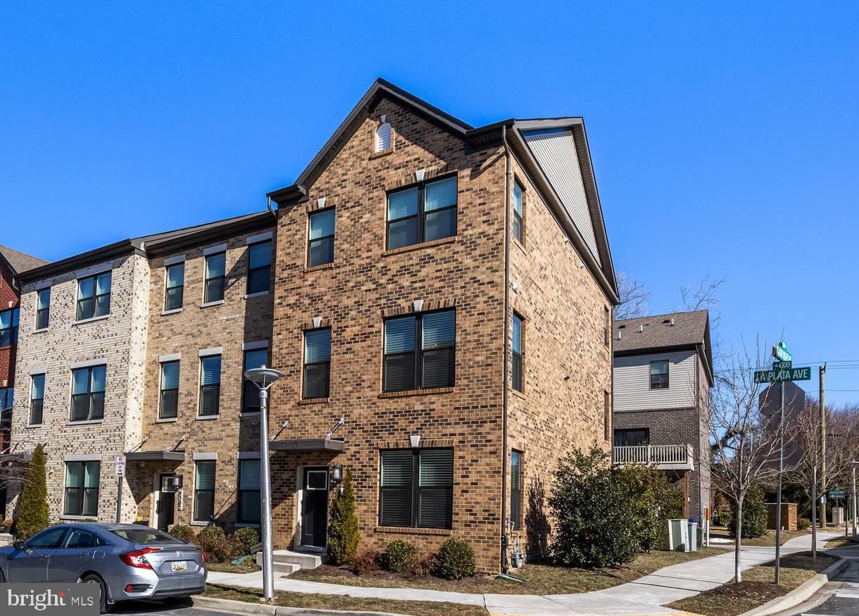 4300 Laplata Ave