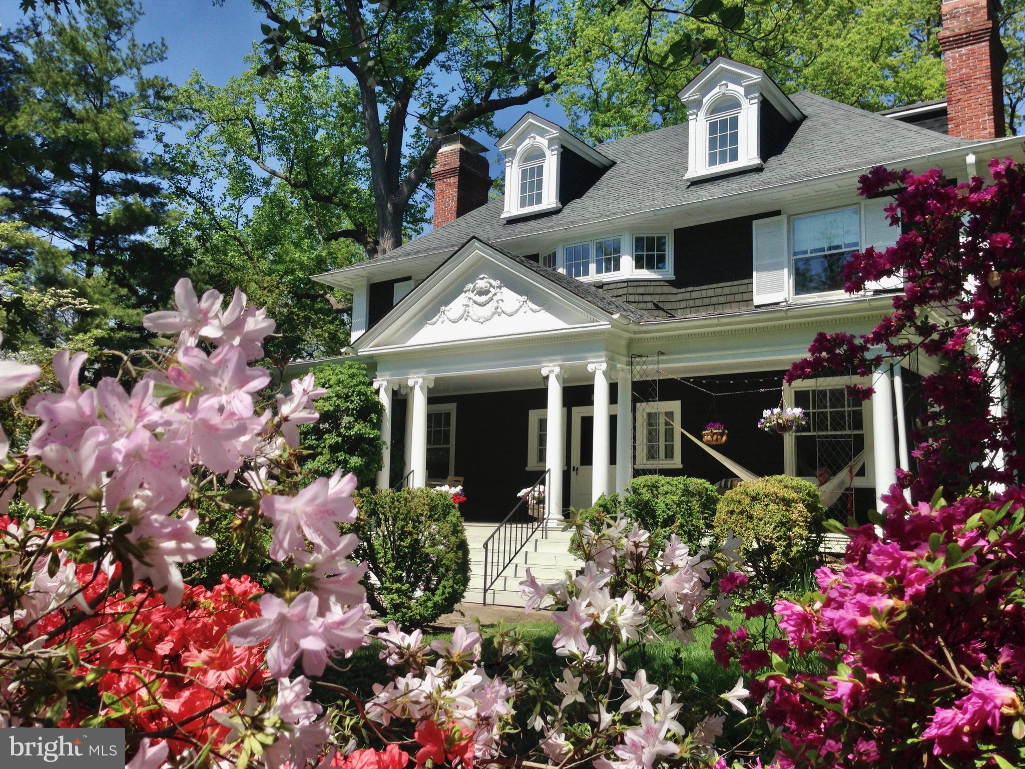 209 Ridgewood Rd