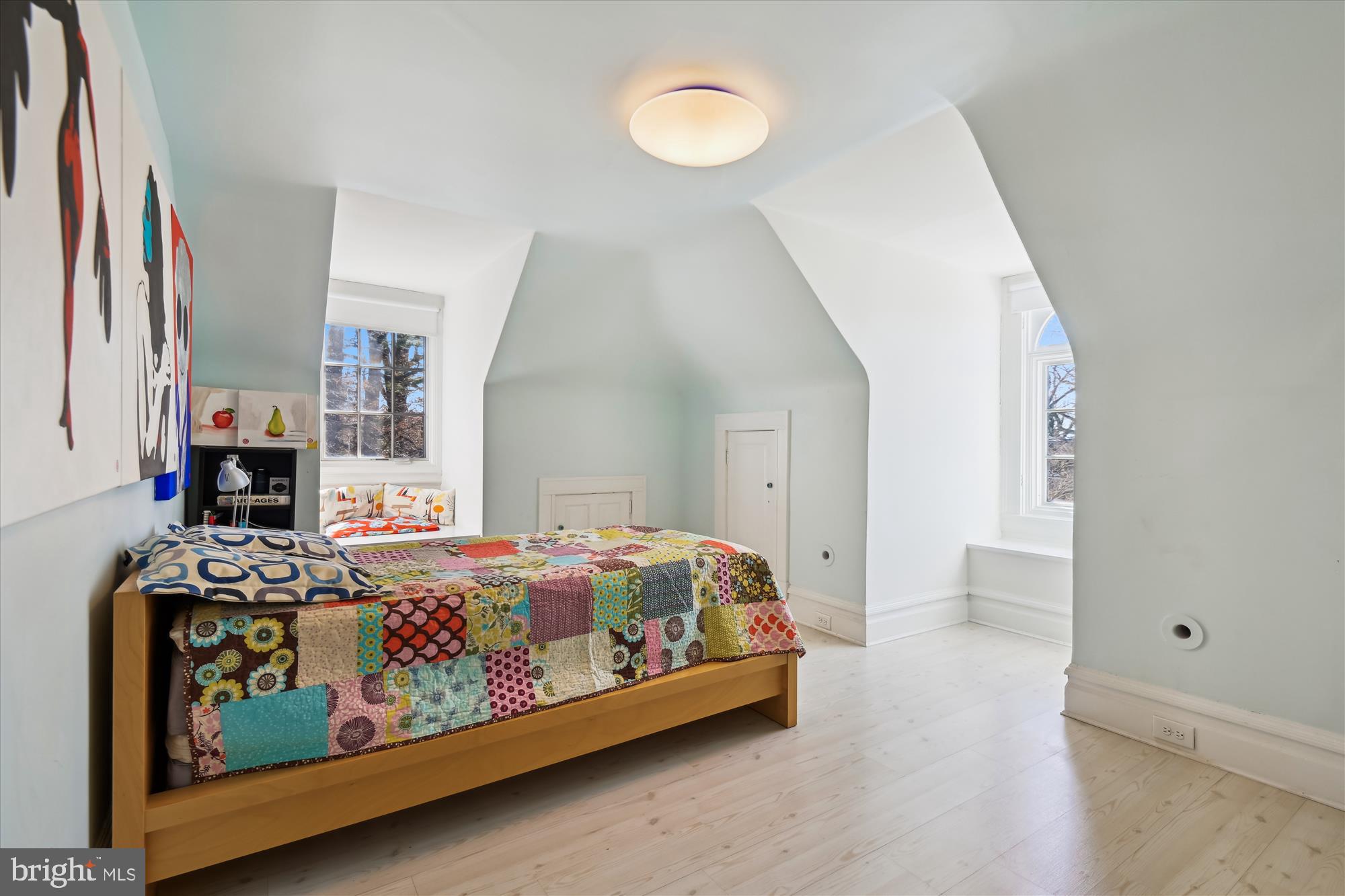 209 Ridgewood Rd