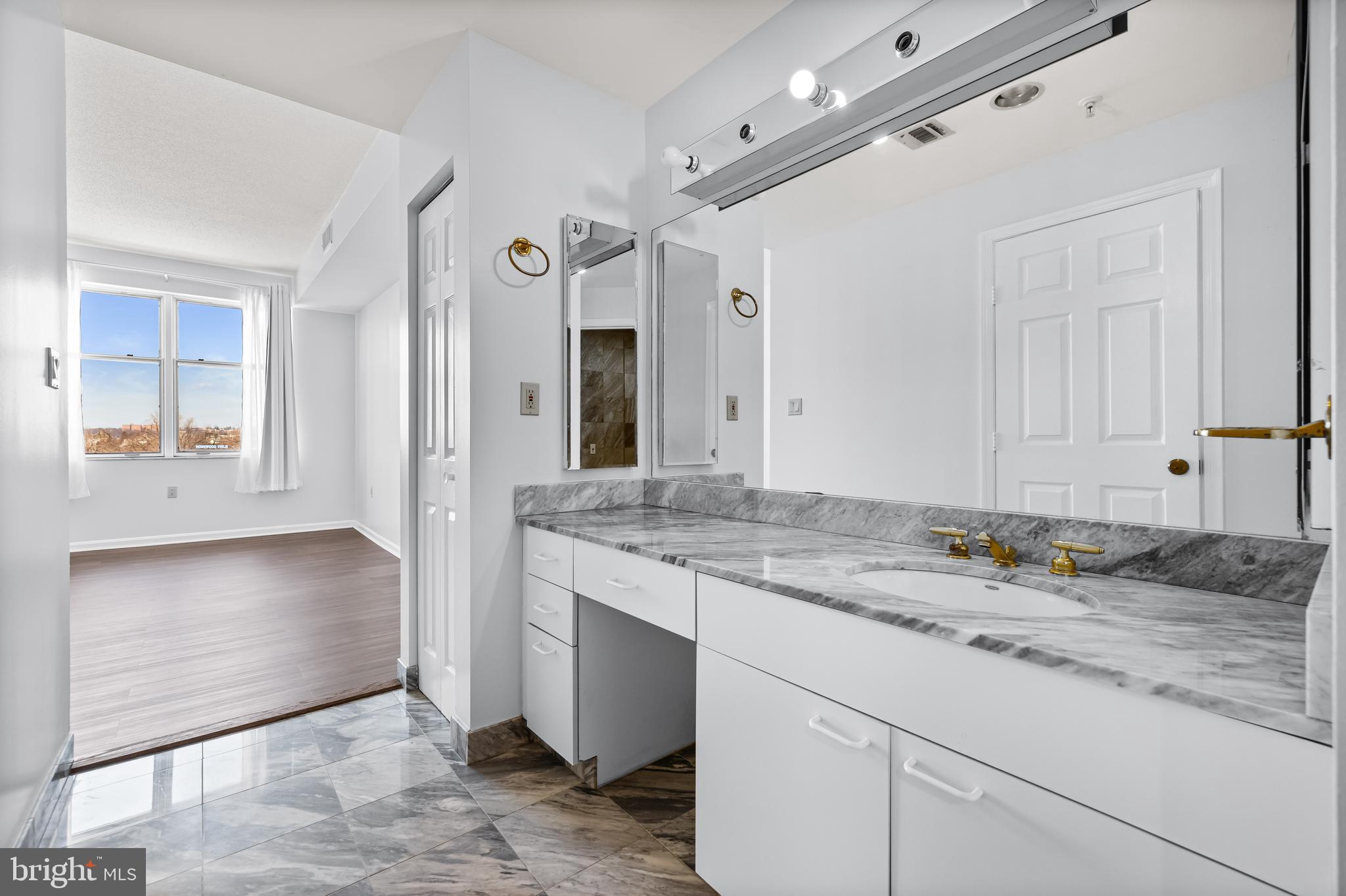 3801 Canterbury Rd #507