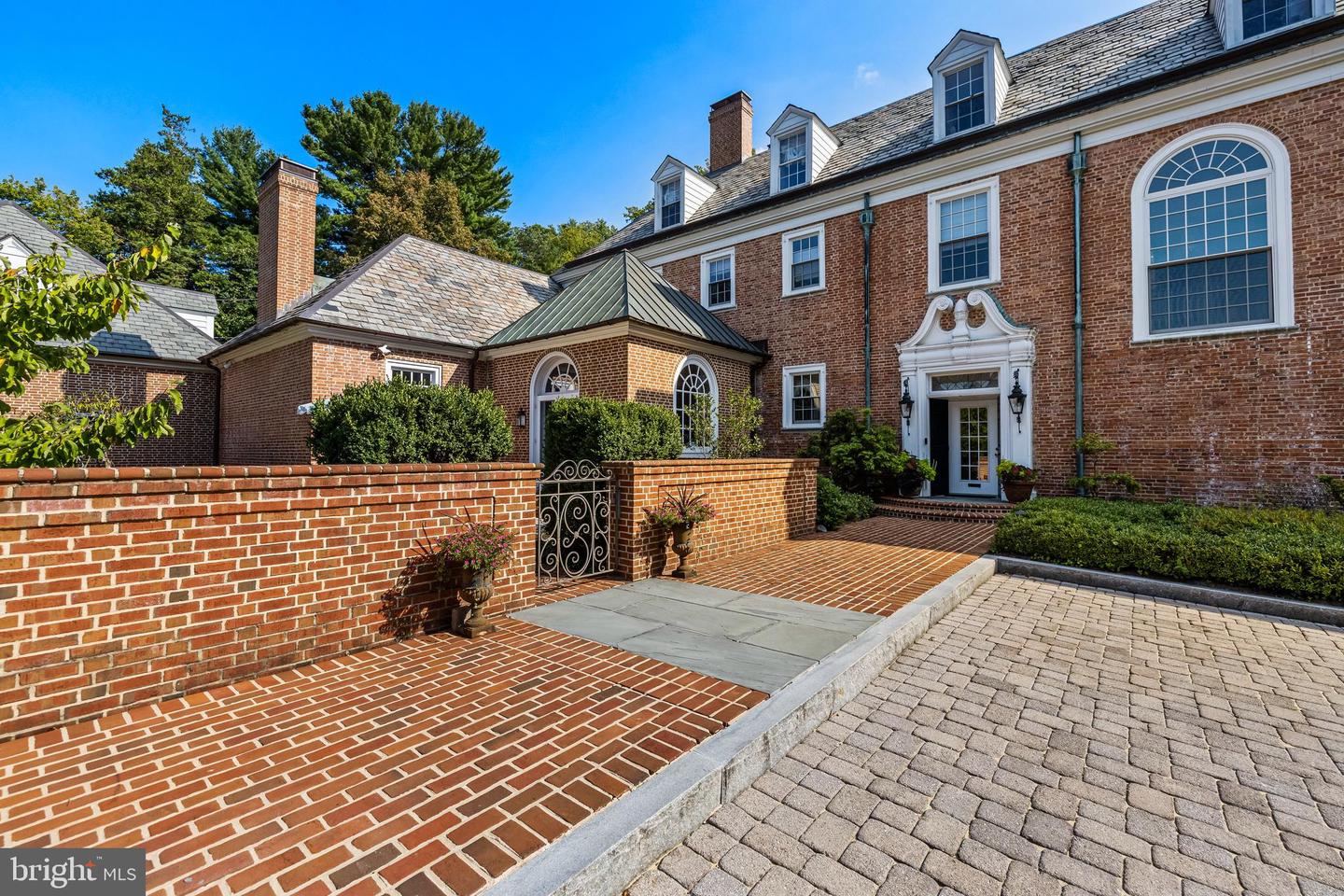 20 Blythewood Rd