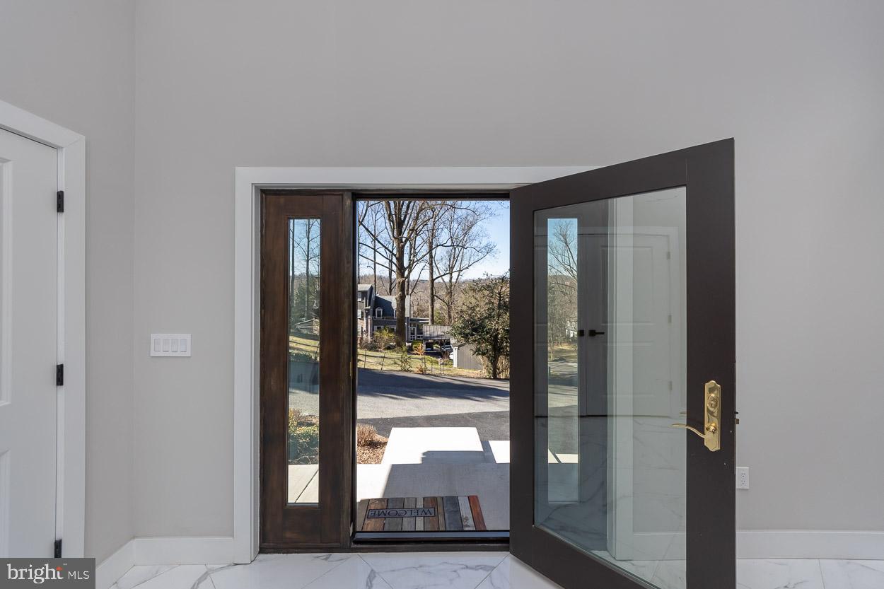 1032 Terrace Gln