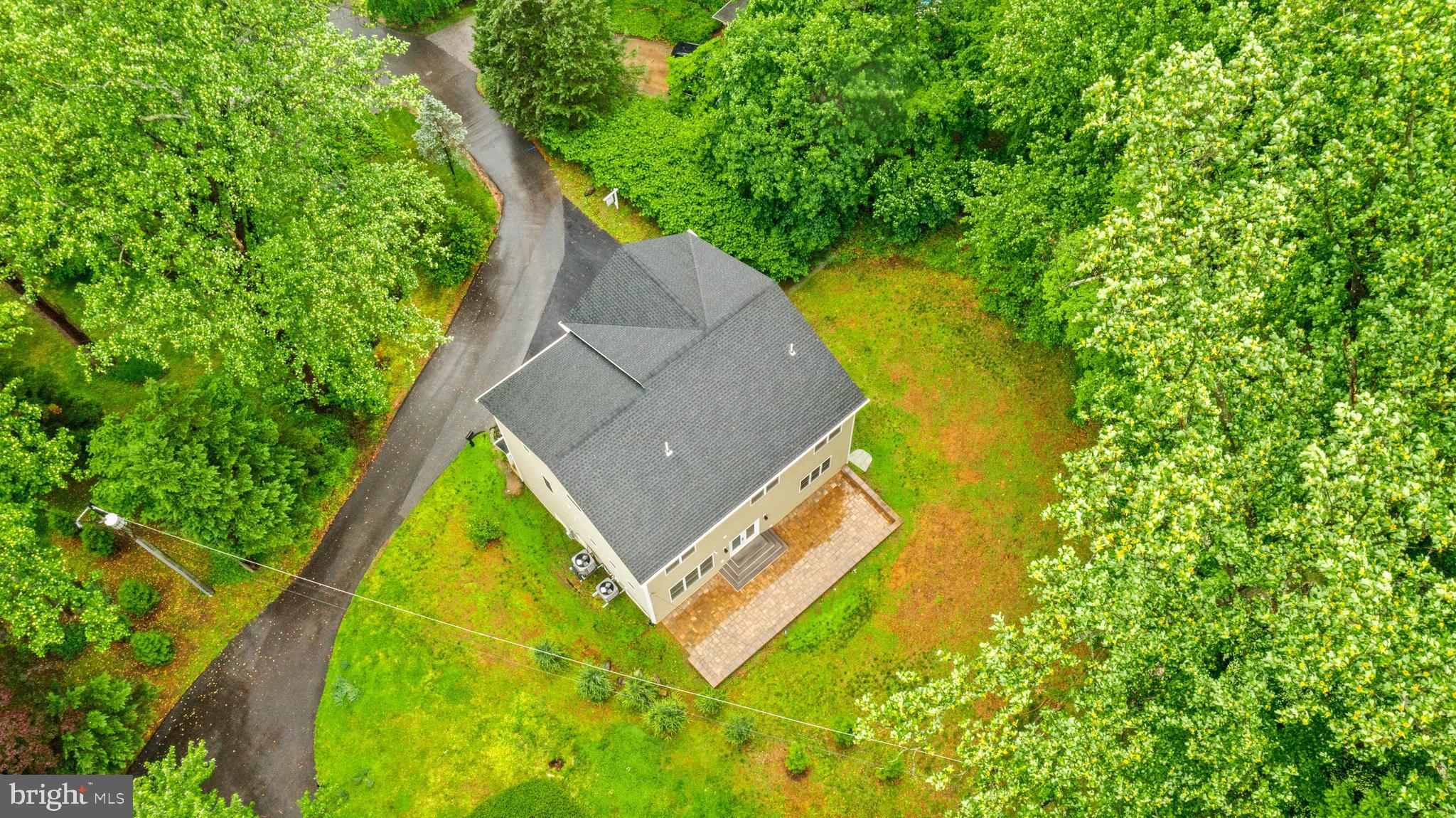 1032 Terrace Gln