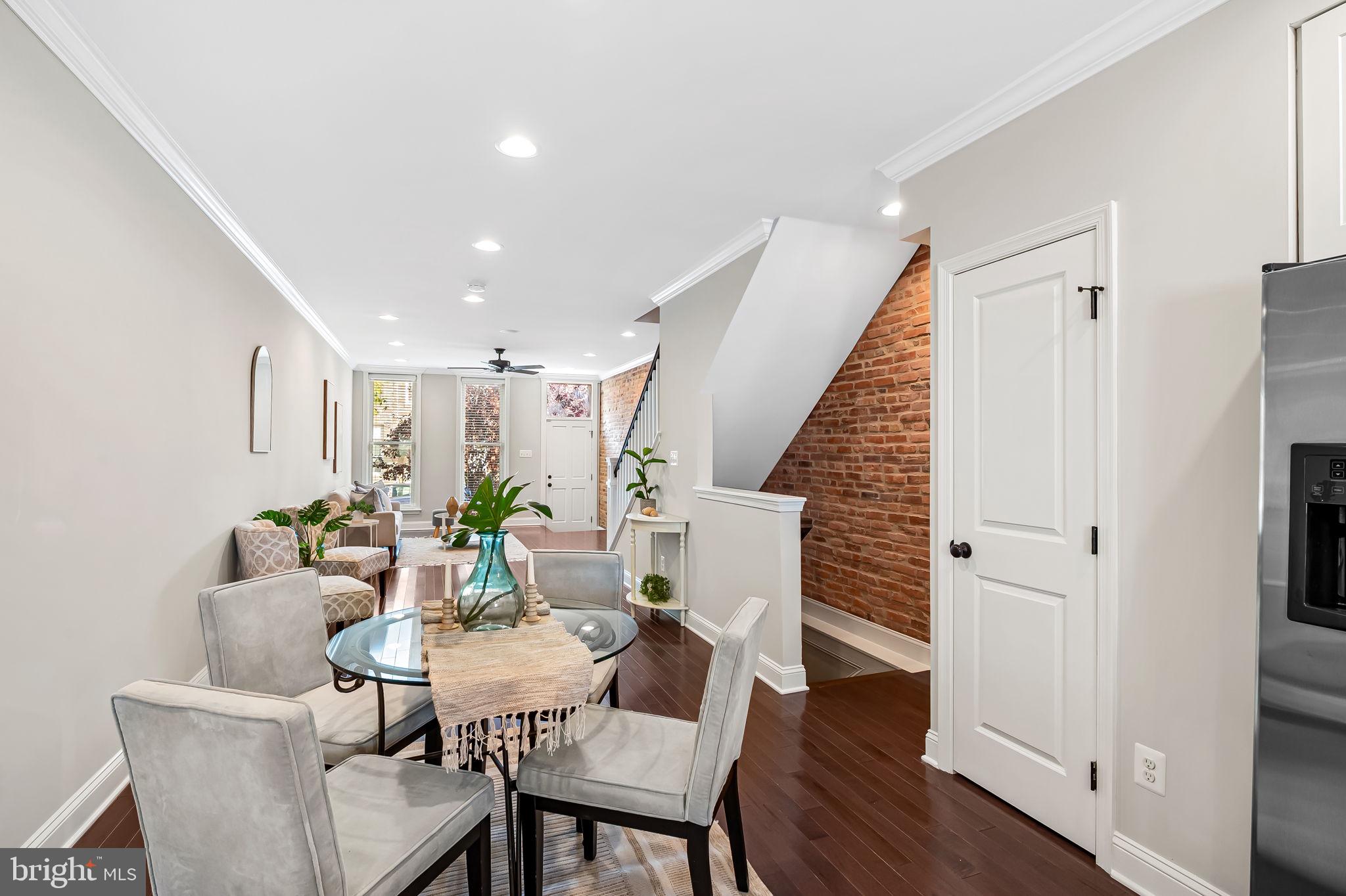 103 W OSTEND STREET