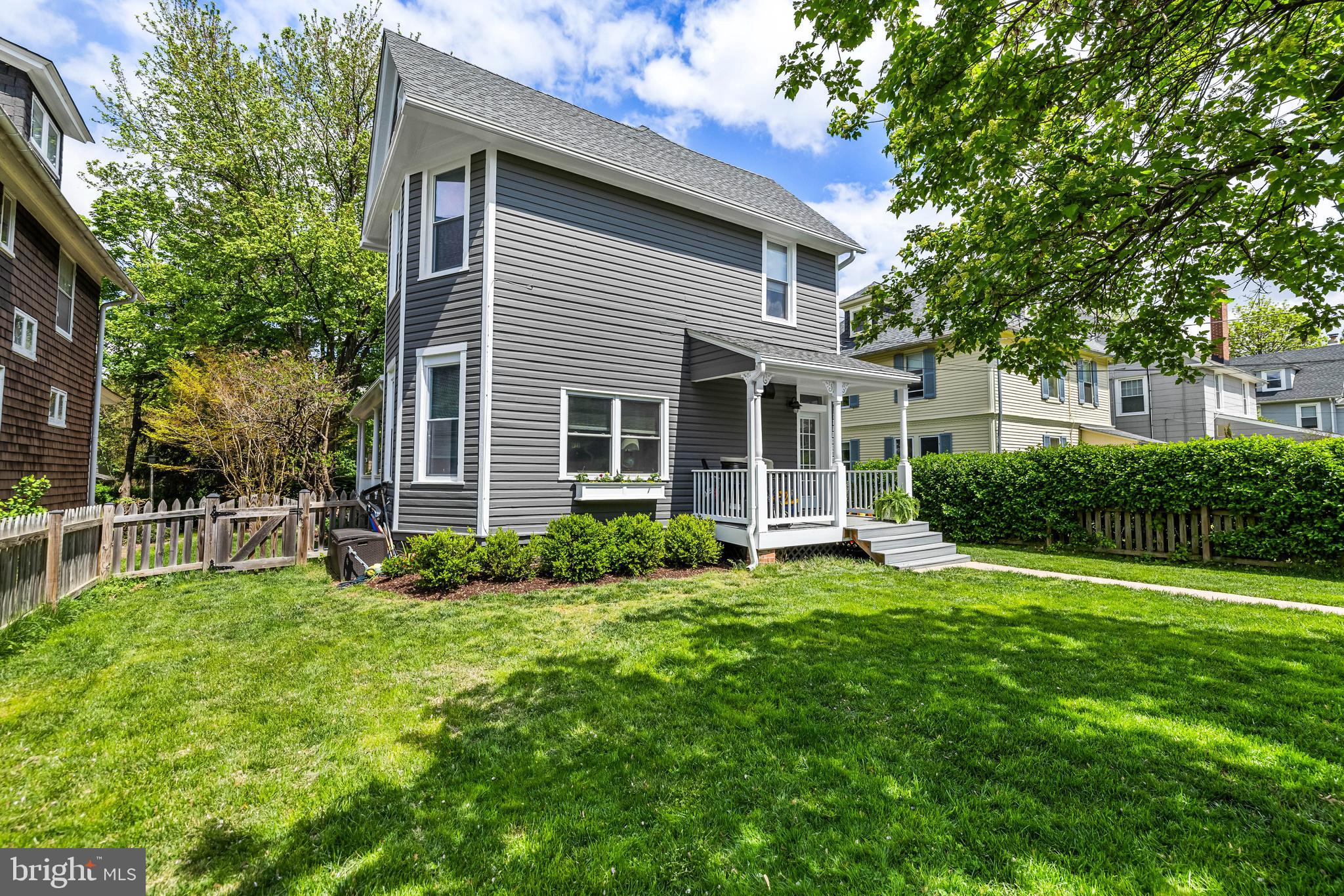 717 SAINT JOHNS ROAD
